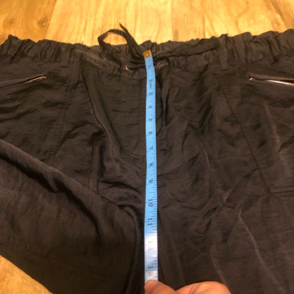 Lane Bryant Dark Grey Lightweight Satin Feel Cargo Utility Pants Womens Size 24 - Picture 9 of 12